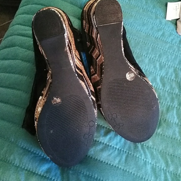 Jessica Simpson wedges - Picture 3 of 4